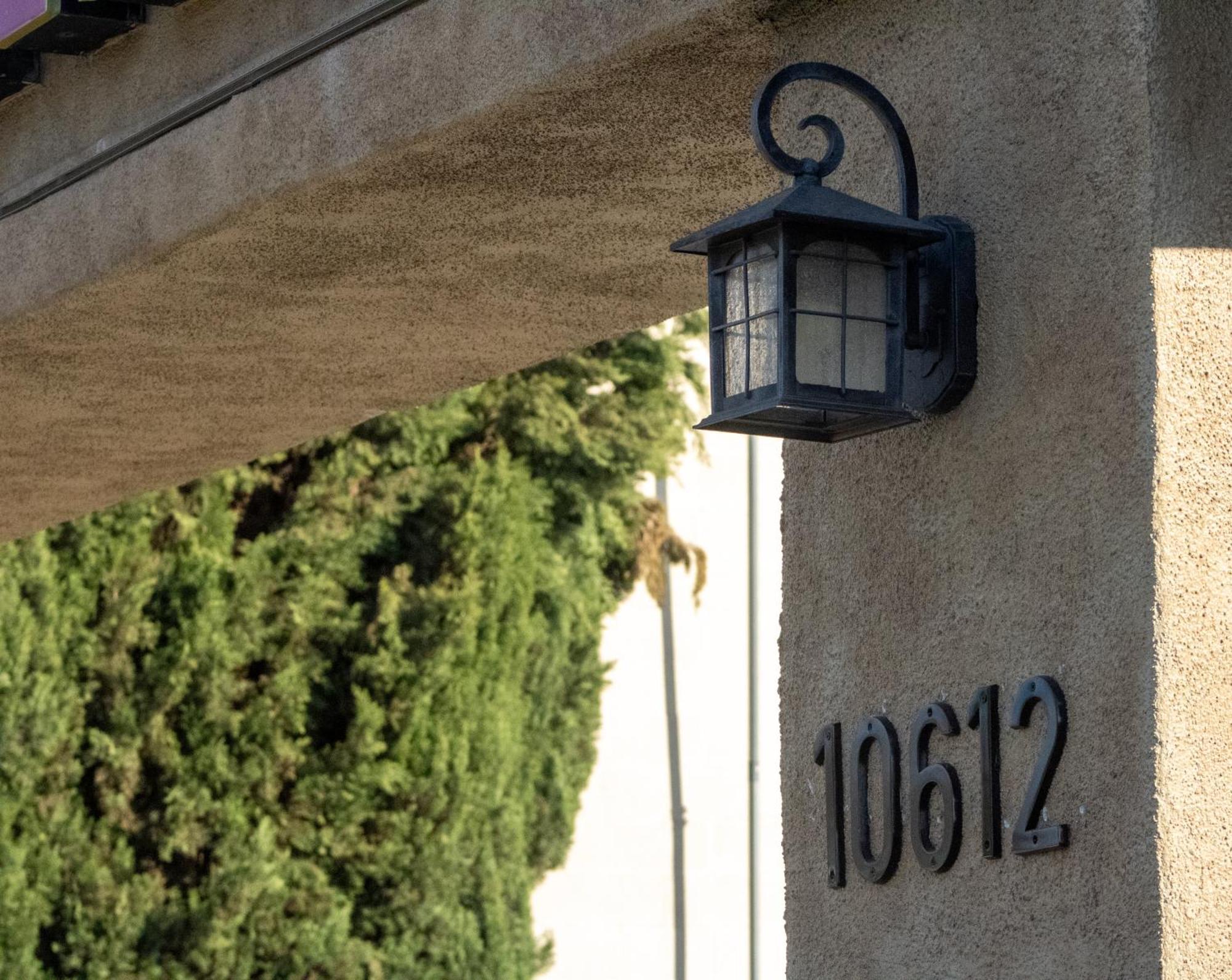 Nite Inn At Universal City - Walking Distance To Universal Studios Hollywood Лос-Анджелес Экстерьер фото
