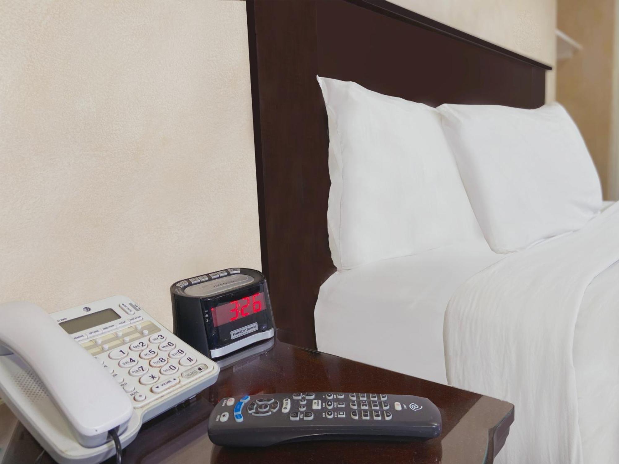Nite Inn At Universal City - Walking Distance To Universal Studios Hollywood Лос-Анджелес Экстерьер фото